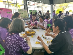 LINE_ALBUM_20269 อนุรักษ์พันธุกรรมพืช_260220_37.jpg - เทศบาลตำบลสันป่าตองได้ดำเนินการจัด โครงการอนุรักษ์พันธุกรรมพืชอันเนื่องมาจากพระราชดำริ สมเด็จพระกนิษฐาธิราชเจ้า กรมสมเด็จพระเทพรัตนราชสุดาฯ สยามบรมราชกุมารี | https://www.sanpatong.go.th